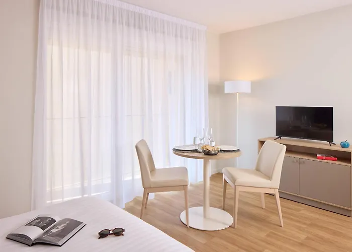 Aparthotel Quality